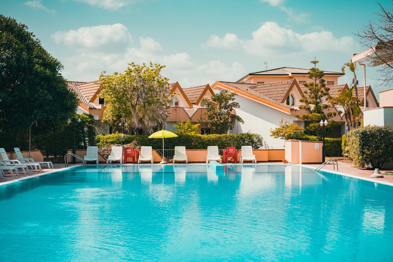 Apulia Hotel Corigliano Calabro Exterior photo